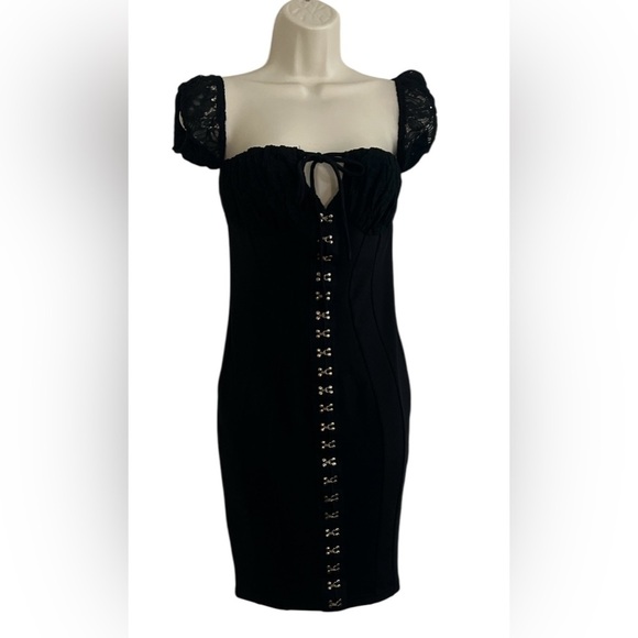 Kaylee Kollection Take Me Out Black Lace Sleeve Dress, Form Fitting Size Small. - Picture 1 of 12